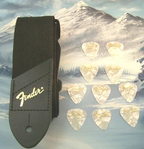 GUITAR STRAP ~ GENUINE FENDER ~ BLACK w/ GOLD LOGO + 10 THIN WHITE M 351 PICKS - Picture 1 of 2