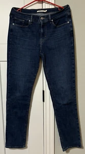 Levi's Womens Classic Straight Leg Jeans Size 8-Long W29 L32 - Picture 1 of 6