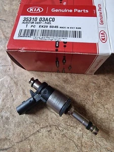 INIETTORE CARBURANTE ORIGINALE NUOVO KIA STONIC CEED MK3 2018- 1.0 1.4 BENZINA 3531003AC0 - Foto 1 di 2