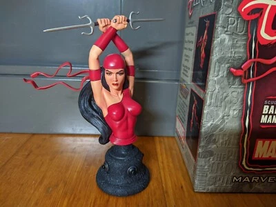 Minibús Elektra Marvel Bowen Designs Foto 1 de 4