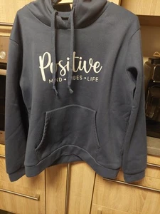 Sweatshirt Mit Kapuze Gr. XL - Bild 1 von 1