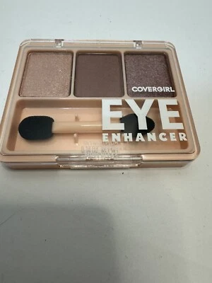 CoverGirl Sweet Plum  115 Eyeshadow Eye Enhancers Trio 0.14oz NEW Sealed - Image 1 of 4