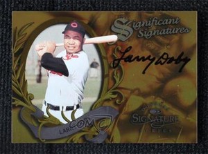 1997 Donruss Signature Series Significant Signatures 902/2000 Larry Doby Auto