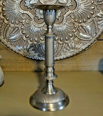 Castiçal alto de estanho feito de metal à base de níquel - Imagem 1 de 4