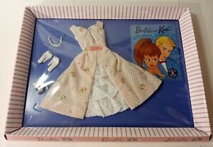 Barbie Garden Party Reproduction Fashion Mattel ©️2011 No. 931 Asst. W3505