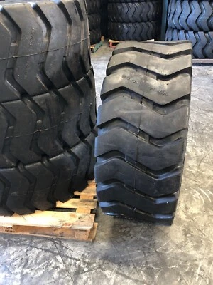 NEW TELEHANDLER LOADER 16/70-24 TYRES TYRES 16 Ply Jcb Manitou  FORKLIFT - image 1 of 2