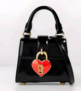 BNWT MOSCHINO COUTURE MADE IN ITALY MINI HEARTLOCK BAG - Picture 1 of 6