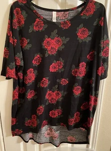 Lularoe Women’s Black High Low Top, Black With Red Roses Size 2XL - Picture 1 of 2