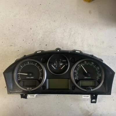 2005 INSTRUMENT CLUSTER FOR LAND ROVER DISCOVERY 3 2.7 DIESEL YAC500026 - Image 1 of 3