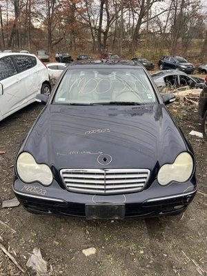 Wiper Transmission 203 Type Sedan C230 Fits 04-07 MERCEDES C-CLASS 40786 - Image 1 of 4