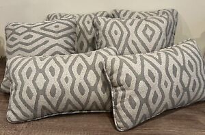 Sunbrella Outdoor Patio Pillows. Set Of 6 Grey & Cream 19”x 11” & 15” X 15”