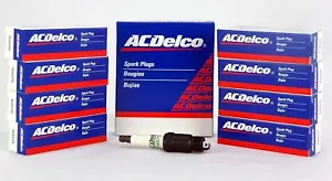 R45TS x8 ACDelco Spark Plugs Chevrolet Chrysler Ford GM OE Equipment 0.044 Gap - Picture 1 of 4