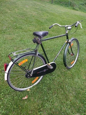 Hollandrad 28 Zoll 3Gänge Guter Zustand Zuverkaufen Siehe Bilder - Bild 1 von 2