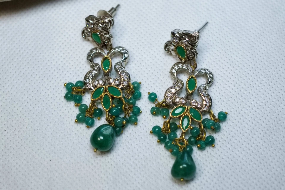 gioielli vittoriani orecchino vittoriano smeraldo1 - Immagine 1 di 4