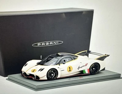 BBR  1/18 Pagani Huayra Bianco Benny/Gloss Carbon Roof  Limited 100 Pcs - Image 1 of 4