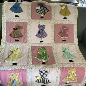Adorable Hand Made Sun Bonnet Sue Patchwork Appliqué Quilt 42x55 - Picture 1 of 13