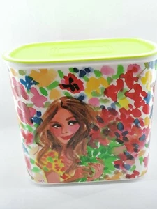 Tupperware. Contenedir mujer con flores 2.1 litros - Imagen 1 de 4