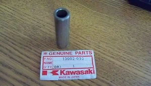 NOS OEM Kawasaki Pistón Conector KZ650 KZ1300 ZN1300 1977-1988 13002-032 - Imagen 1 de 4