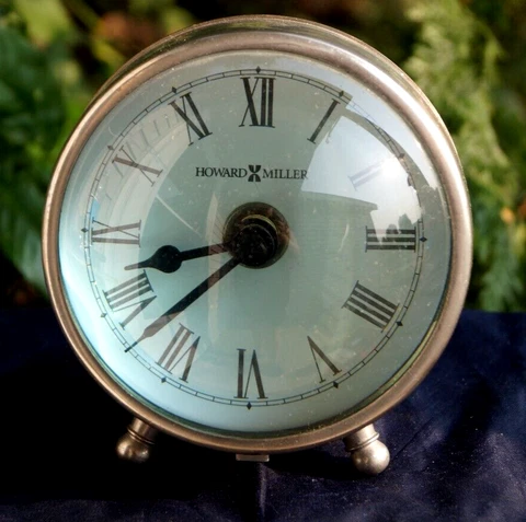 Vintage Howard Miller 645 - 508 Quartz Mantle Clock - MAGNIFYING FACE - RETIRED Cover