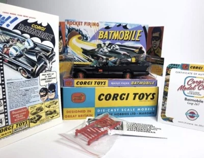 MATT BLACK BATMOBILE / Corgi Model Club  267 MATT BLACK / MEMBERS ONLY ISSUE - Image 1 of 4