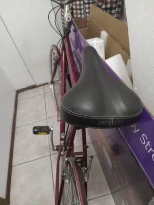 Bicicleta de montaña Mongoose Excursion 21 velocidades Foto 1 de 4