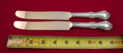 Cuchillos huecos franceses International Sterling JOAN OF ARC de 2 piezas LEER DESCRIPCIÓN Foto 1 de 4