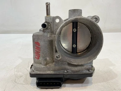 Se adapta a 13-21 NISSAN NV200 Sentra Versa Cube Tiida cuerpo del acelerador conjunto de válvula OEM Foto 1 de 4