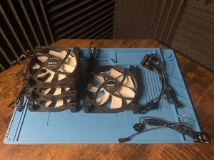 NZXT FNv2 2nd Gen Case Fans 3x120mm & 1x140MM RF-FN122,RF-FN142 w/ 3 PIN Fan Hub - Photo 1/4