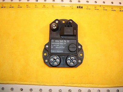 Mercedes W126,W124,W201 6Cyl SIEMENS ignition OEM 1 Module/ EZL 0014,0065457632 - Image 1 of 4