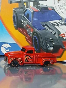 Hotwheels 2008,candy apple red 1952 3panel,5spk Gold Line Rims,awesome - Bild 1 von 12