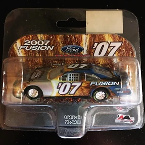 2007 Ford Fusion Racing 1:64 Limited Edition Stock Car Motorsports Authentics - Picture 1 of 3