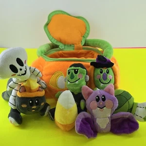 Halloween Baby Geschenk Rasseln und Spielzeug in Jack O Laterne Kürbis Plüsch SIEHE VIDEO - Bild 1 von 8