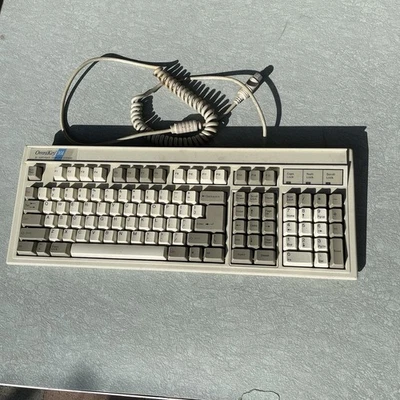 Rare VINTAGE Northgate OmniKey 101 clicky Mechanical Keyboard Untested - Image 1 of 4