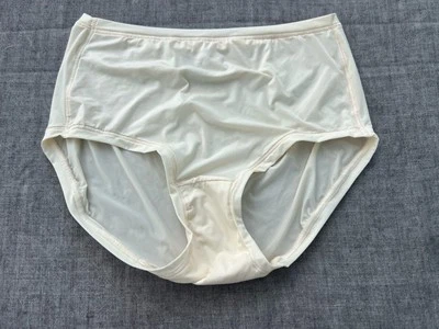 SEXY FEMININE SECOND SKIN SATIN STRETCH HANES PANTIES LARGE CREME COLORED - Image 1 of 4