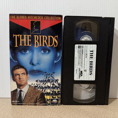 The Birds (VHS, 1963) Classic Alfred Hitchcock Horror Film 1995 Release - Image 1 of 4