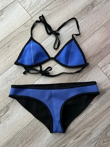 Triangl Blue And Black Neoprene Bikini Set (small) - Picture 1 of 3
