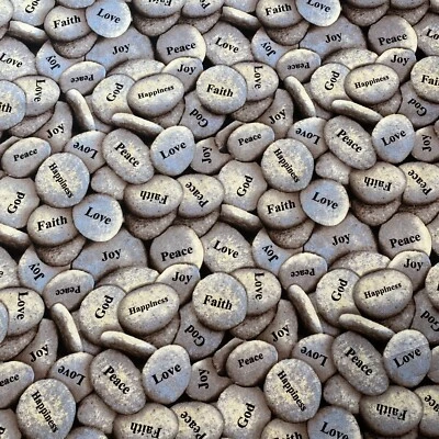 Tela de algodón religiosa inspiradora cristiana de piedras de palabra vendida por 1/2 yarda Foto 1 de 4