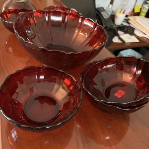 Vintage RUBY RED ARCOROC Berry Bowl Set, 7 Pieces Made in France Mint Conditions - Picture 1 of 6