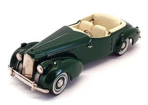 Western Models 1/43 Scale WMS31X - 1940 Packard Darrin Open - Green - Picture 1 of 6