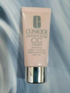 CLINIQUE Moisture Surge CC Cream SPF30 Hydrating Colour Corrector15ml VERY LIGHT - Picture 1 of 3