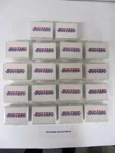 Ford Mustang Serie 1 Completo 110 Tarjetas Común Set por PYQCC Nuevo en Estuche - Imagen 1 de 8