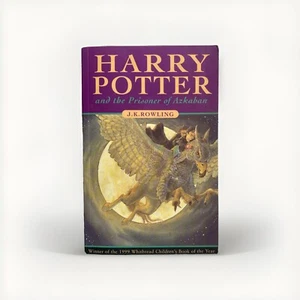Harry Potter and the Prisoner of Azkaban • (Book 3) • Paperback • J. K. Rowling - Picture 1 of 3
