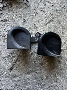 04-08 HONDA S2000 S2K TONE CAR HORN OEM SET - Picture 1 of 6