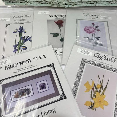 Lot of 5 The Silver Lining Cross Stitch Patterns Flowers Rose,Daffodils,Pansy - Image 1 of 4