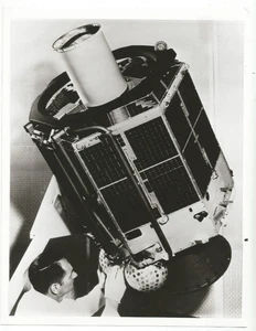 NASA photo 8 x 10": release 8/2/68 68-H-671 2-in-1 satellite experiment, Hampton - Picture 1 of 2