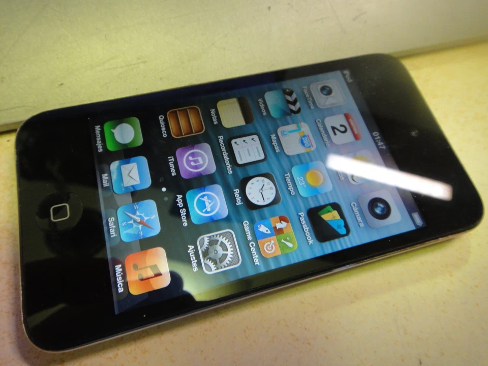 Apple iPod touch A1367 4ta generación (8GB) - probado -España - Imagen 1 de 4