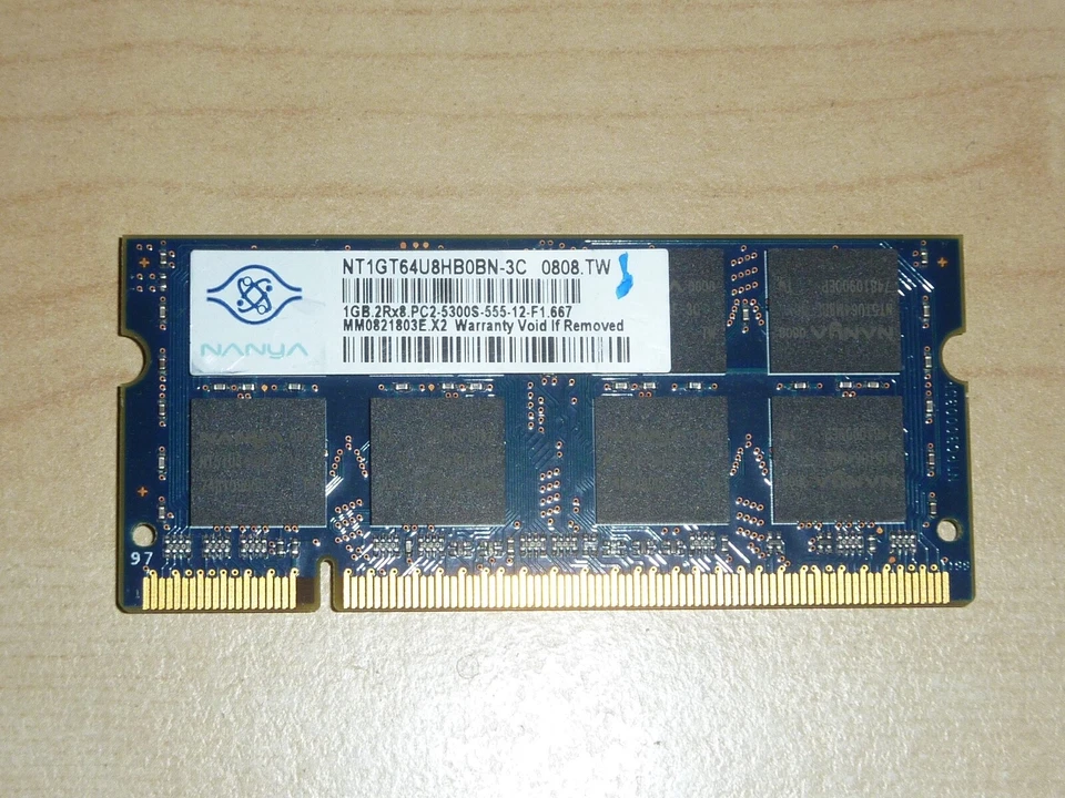 Nanya 512MB 2x256MB PC2-4200 NT256T64UH4A0FY-37B DIMM memory - Image 1 of 1