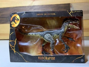 Jurassic Park 3 Amber Collection Male Velociraptor Dinosaur Toy 6” Scale Sealed - Picture 1 of 1