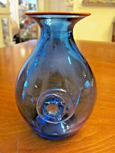 'CASCO BAY GLASS' HAND BLOWN BLUE GLASS 4 3/4" VASE RED RIM BAND ANCHOR MOTIF - Picture 1 of 9