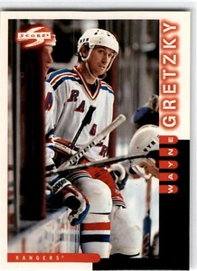 1997-98 Score #99 Wayne Gretzky - Picture 1 of 2
